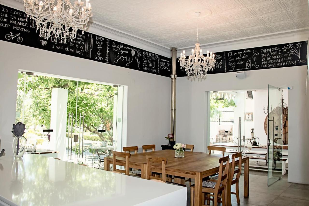 French Karoo Guesthouse Beaufort West Exterior foto